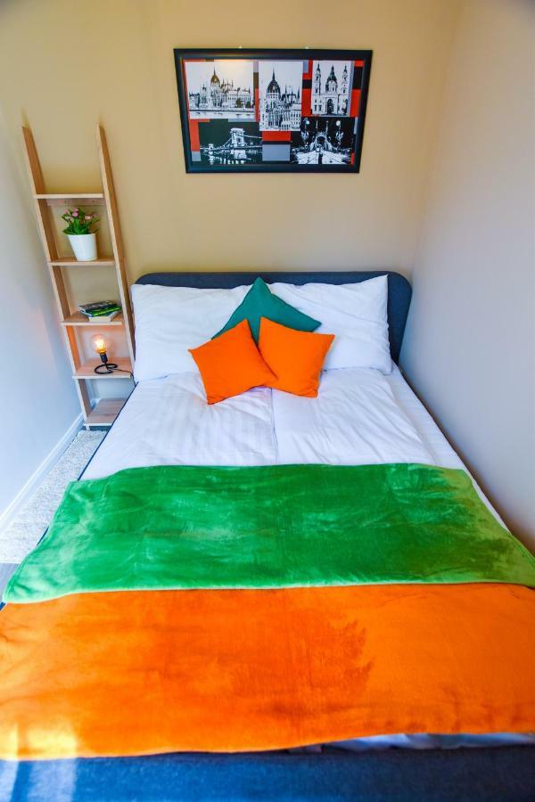 Christine Apartment Close To The Buda Castle Budapeste Exterior foto